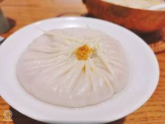 王牌蟹粉灌汤包-苏小柳手工点心(人民广场分院)
