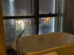 -重庆解放碑威斯汀酒店