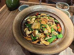 -云海肴·汽锅鸡·云南代表菜(曲江大悦城店)