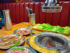 -青瓦炭韩潮烤肉(花园道店)