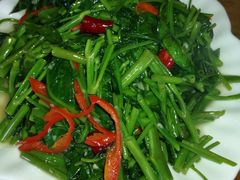 -巍山𤆵肉饵丝