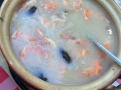 -粤盛海鲜平价店(洛溪食街店)