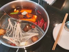-唯爱KTV聚会餐厅(仙林东城汇店)