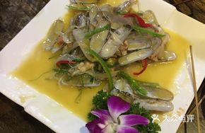 Stir-fried Clams
