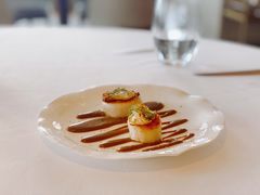 煎深海扇贝配欧洲白萝卜泥-Jean Georges