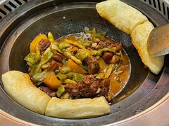 -哈尔滨烧烤·山河村铁锅炖(交大店)