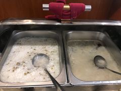 银耳羹-黄山排云型旅酒店餐厅