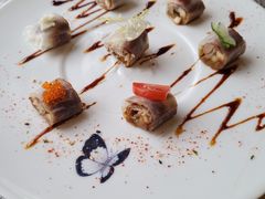 -穹六人间 people 6(岳阳路店)