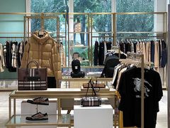 -王府井奥莱临潼小镇(临潼店)