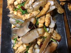 辣炒蛏子-老东镇啤酒屋海鲜加工·蒸汽海鲜·海鲜烧烤(台东店)