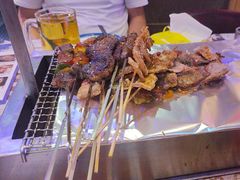 -沪上名羊天下碳烤羊腿•东北烧烤•小龙虾(浦东直营总店)