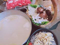 -捞王锅物料理(上海世茂广场店)