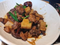 -隔壁老王·家常云南菜(花巷店)