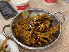 -江城燕子大排档(江汉路步行街店)