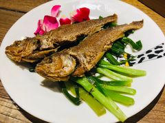 小黄鱼-翠湖湾海鲜音乐餐厅