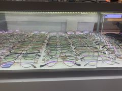 -华彬眼镜专业渐进配镜(潘家园店)