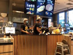 -乐凯撒披萨(汇港购物中心店)