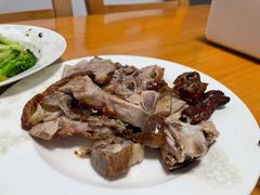 广式烧鸭-大头卤菜(港澳店)
