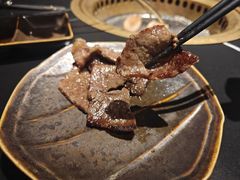 -山川小町·极番烧肉(新地假日广场店)