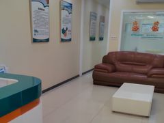 -海之声助听器 瑞士峰力直营中心(华麟大厦店)