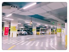 -BFC外滩金融中心停车场