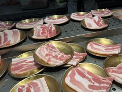 -芝小官毛肚火锅海鲜自助(苏州吴江区万宝店)