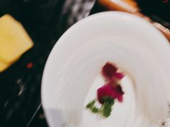 -老牌坊云南鱼豆花火锅(哈西万达店)