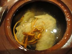 紫砂壶鸽子-紫阳家宴(源深店)