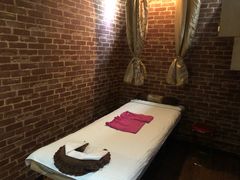 -莱蔻·圣灸堂·推拿艾灸(天山店)