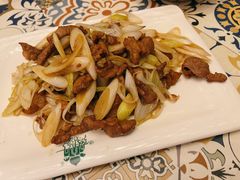 -阿拉丁新疆风味餐厅·清真(罗廊巷店)