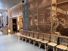 等位区-越光米贩精致料理餐厅(金鹰店)
