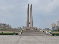 -唐山抗震纪念碑广场