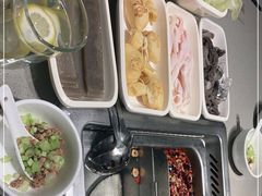 -海底捞火锅(公益西桥店)