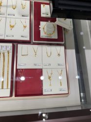 -周大福CHOW TAI FOOK(浦东八佰伴店)