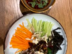 -麦麦山云南菜(复地活力城店)