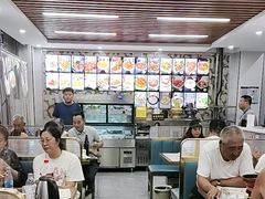 -一口猪海鲜浑锅·东北家常菜