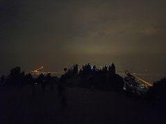 -鬼笑石后山停车场