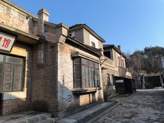 -清风小镇闯关东影视基地