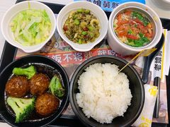 -老娘舅餐厅(黄龙体育中心店)