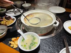 -粤煌新派猪肚鸡(中凯店)