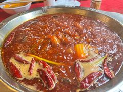 -山城年华老火锅(玉林店)