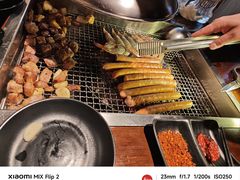 -肉甲韩国木炭烤肉(新壹街1店)