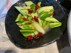 -沪小胖小龙虾(淮海中路旗舰店)