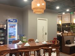 -博望坡饭店(宜山路店)