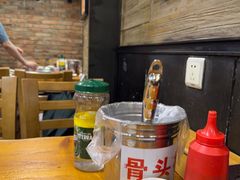 -喇喇排骨火锅·传统韩式脊骨汤(望京西园总店)