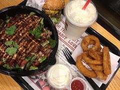 鸡肉BBQ沙拉-The Habit Burger Grill 哈比特汉堡(爱琴海店)