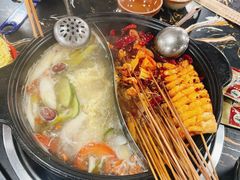 -灌县老妈砂锅串串香(万科红生活广场店)