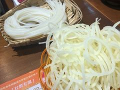 -黔有有贵州酸汤夺夺粉火锅(五味十字店)