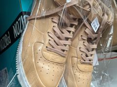 -吾净球鞋奢侈品洗护修复中心(汉街SKP店)