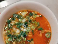 -尚尚仙·酸汤猪手·猪肚鸡火锅(华联万柳购物中心店)